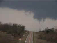 2004March27TOR1athumb.jpg (9247 bytes)